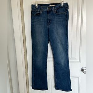 Levis Slimming Boot Cut Blue Denim Jeans Size 30x30 Medium Wash